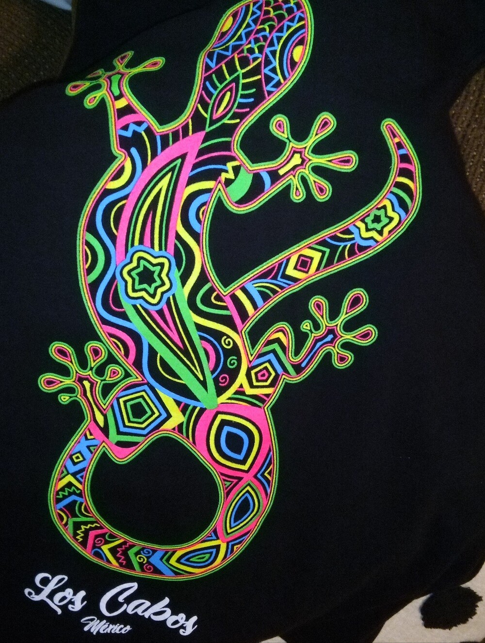 Surflife Los Cabos Black Tank Top with Colorful Gecko Graphic  Florescent Colors